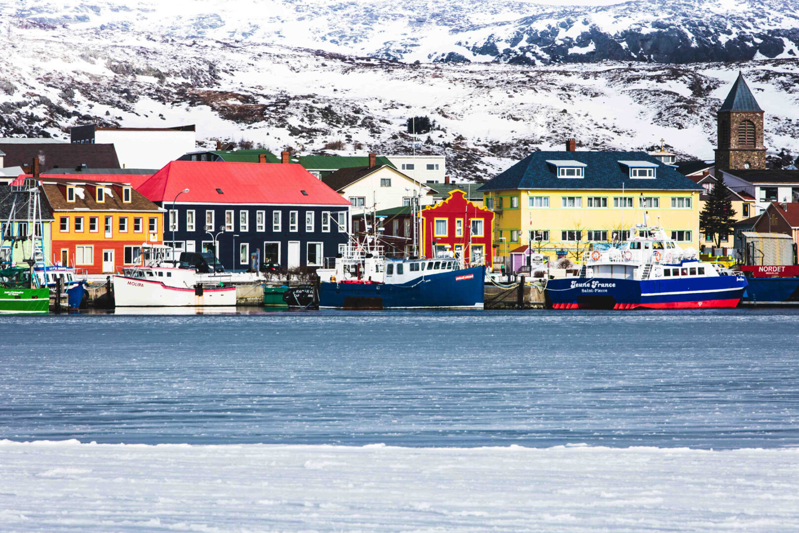 Le port de Saint-Pierre en hiver