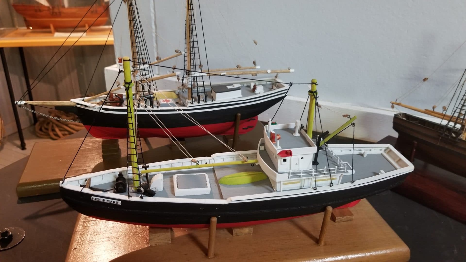 bateaux en bois